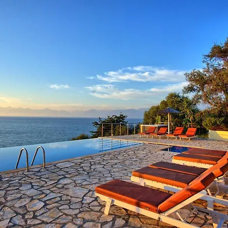 Seasun - Seafront With Infinity Pool & Panoramic Coastal Views By Posarelli Villa Agios Spyridon (Corfu)