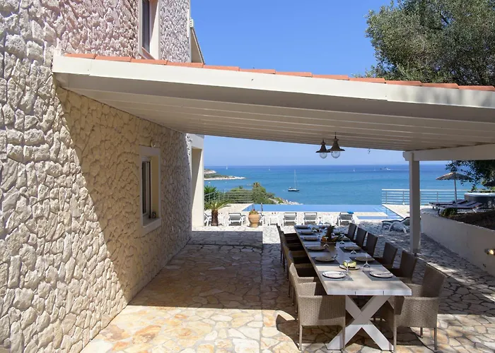 Villa Beachfront Seasun By Posarellivillas Agios Spyridon (Corfu)