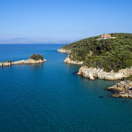 Villa Seasun - Seafront With Infinity Pool & Panoramic Coastal Views By Posarelli