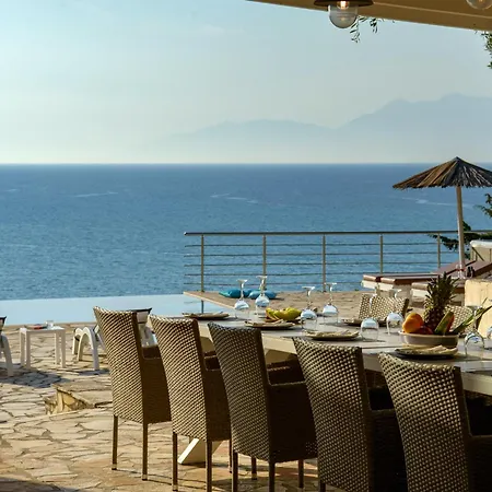 Seasun - Seafront With Infinity Pool & Panoramic Coastal Views By Posarelli * Ájosz Szpirídonasz