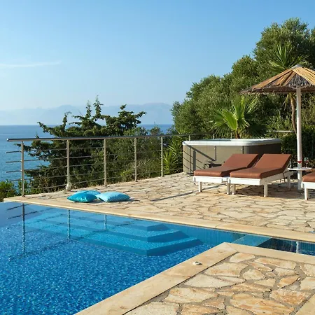 Villa Seasun - Seafront With Infinity Pool & Panoramic Coastal Views By Posarelli Agios Spyridon (Corfu)